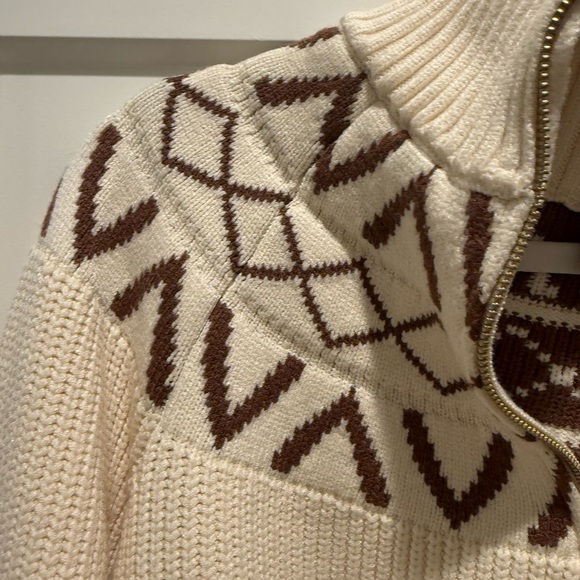 Varley Cream and Brown Turtleneck Sweater - Picture 10 of 16